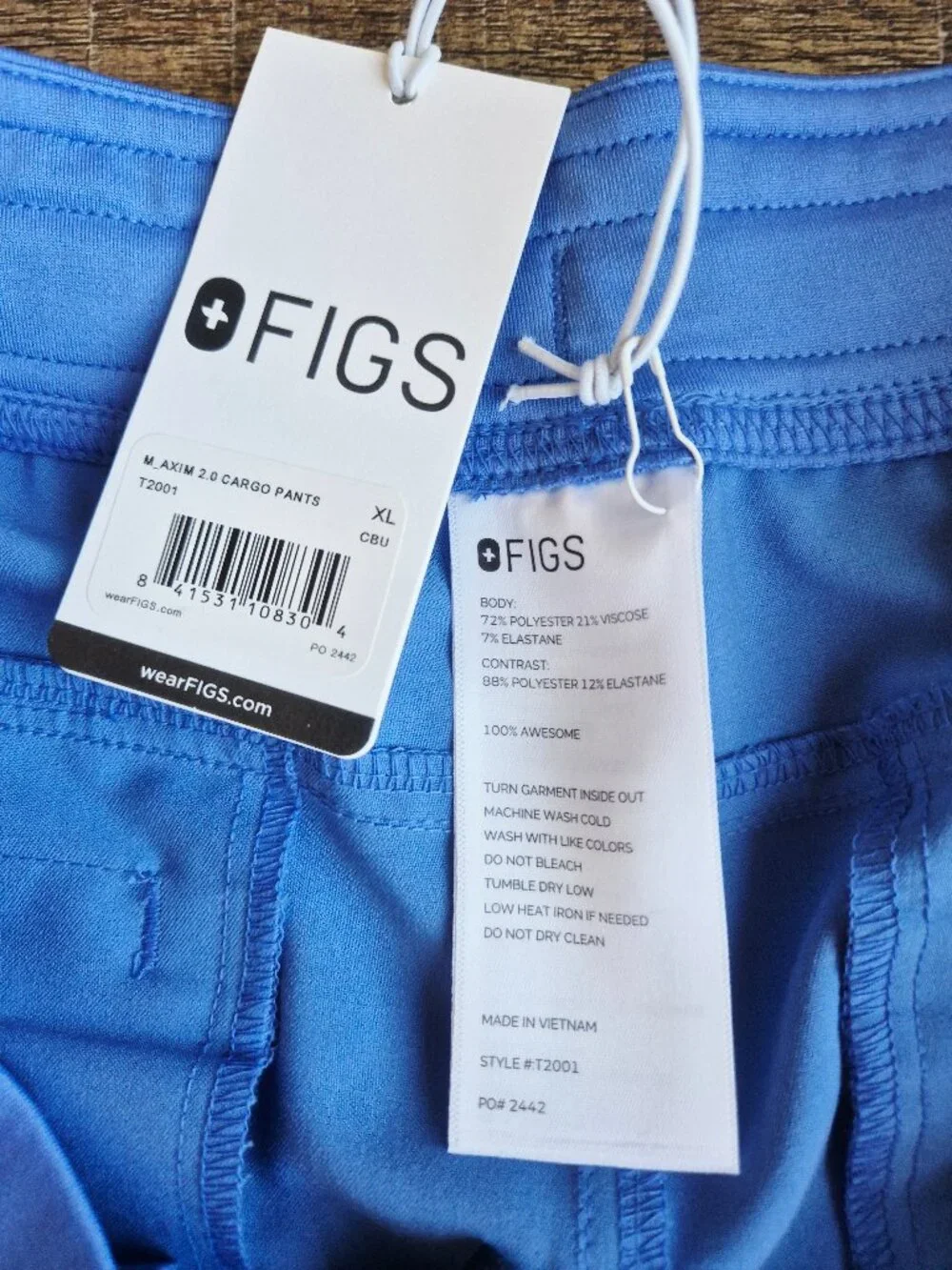 NEW FIGS Axim Straight-Leg Cargo Scrub Pants Pull-On 7-Pocket Ceil Blue